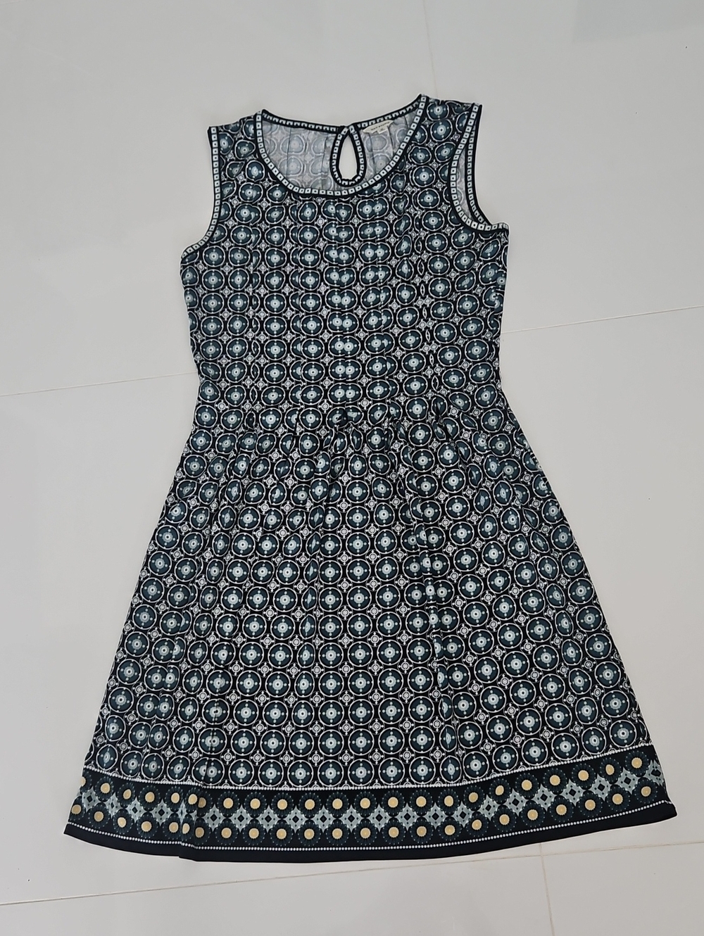 Max Studio Green, Black and White Geometric Sleeveless Dress